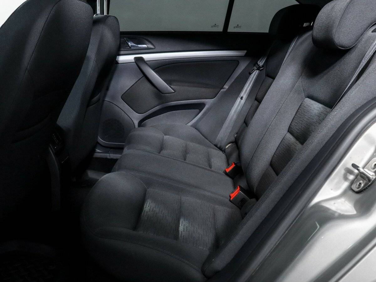 Купить Skoda Octavia с пробегом. Фото: #7
