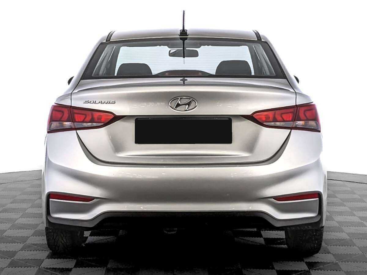 Купить Hyundai Solaris с пробегом. Фото: #5