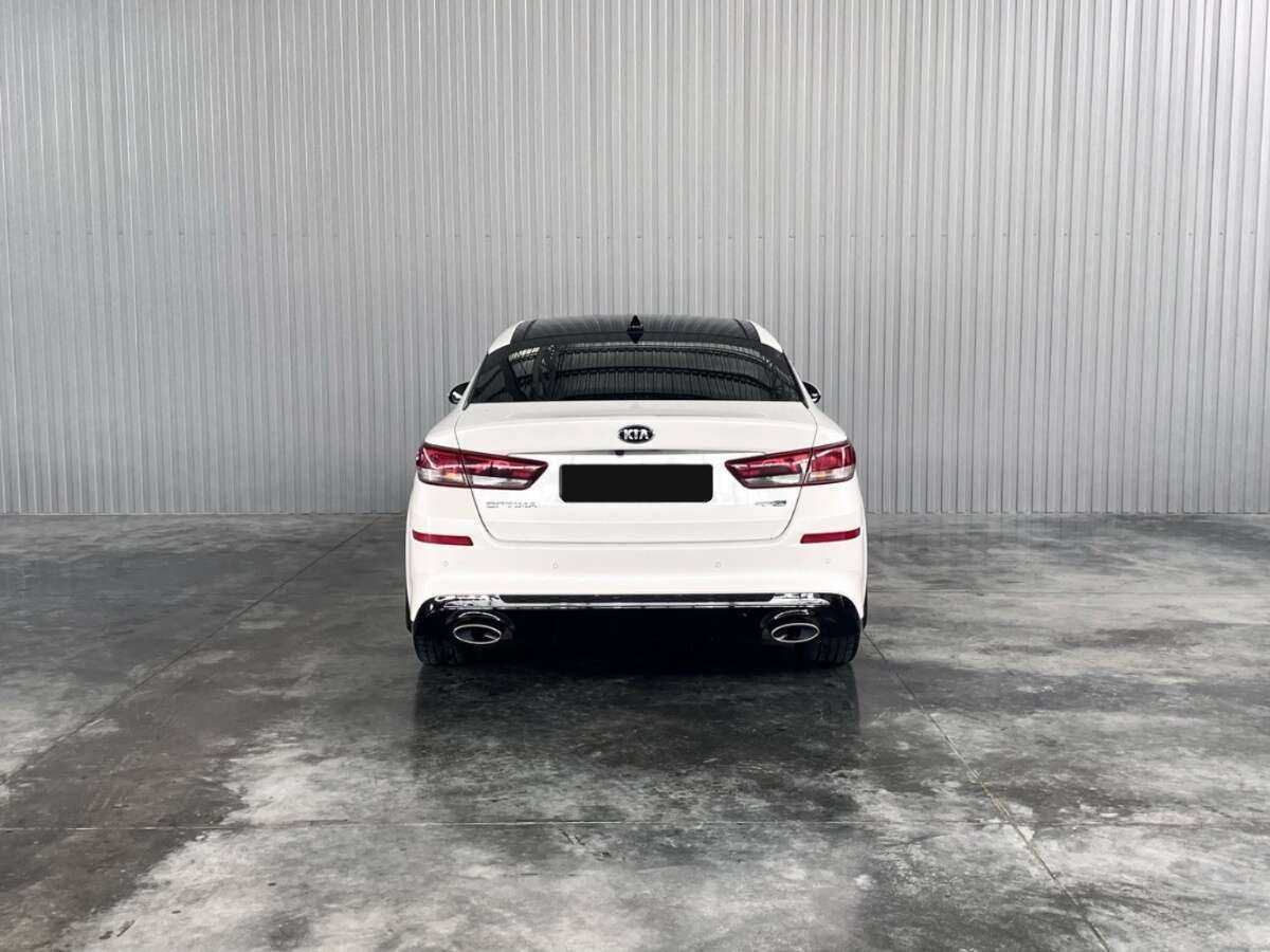 Купить Kia Optima с пробегом. Фото: #5