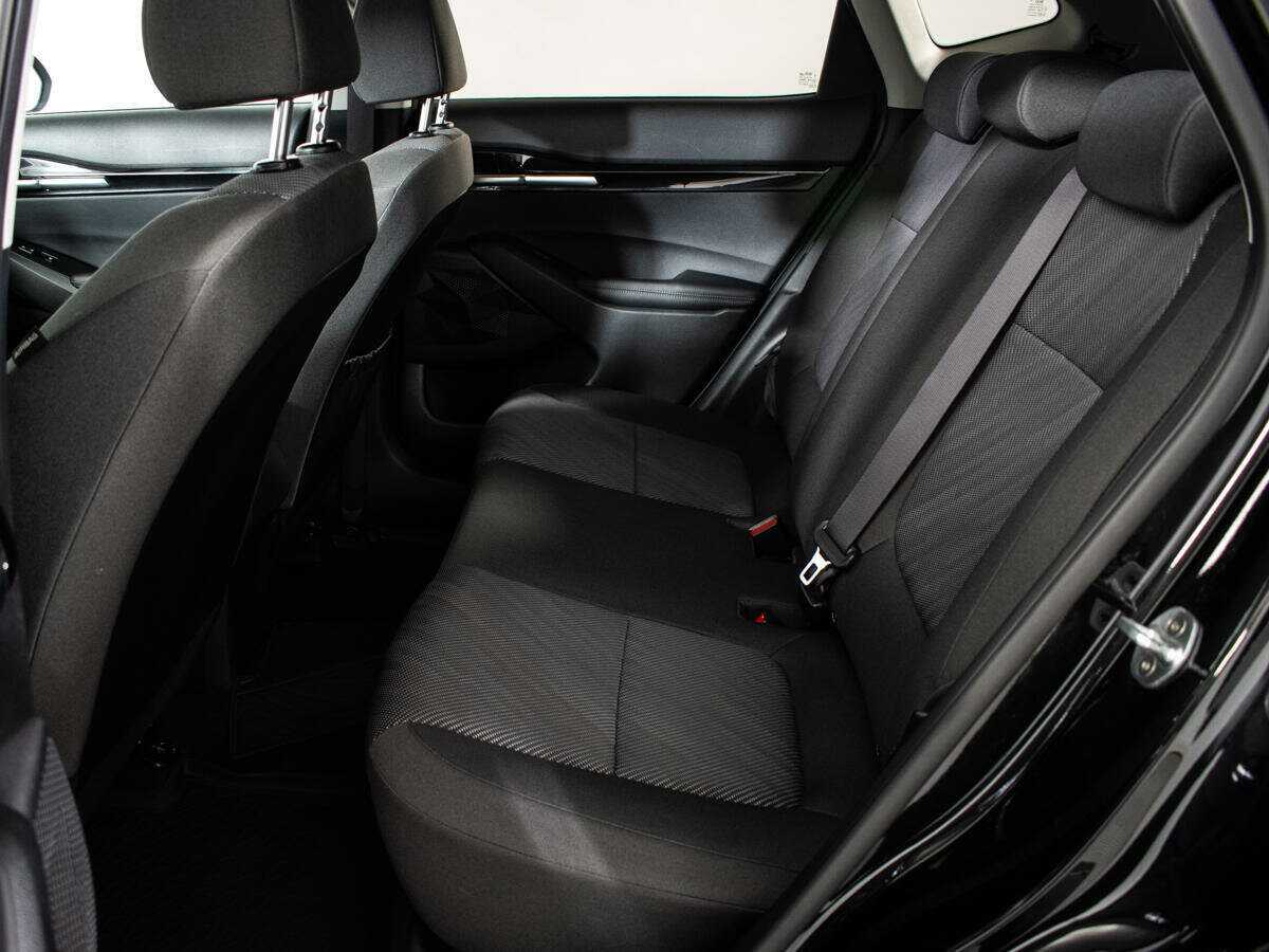 Купить Kia Seltos с пробегом. Фото: #9