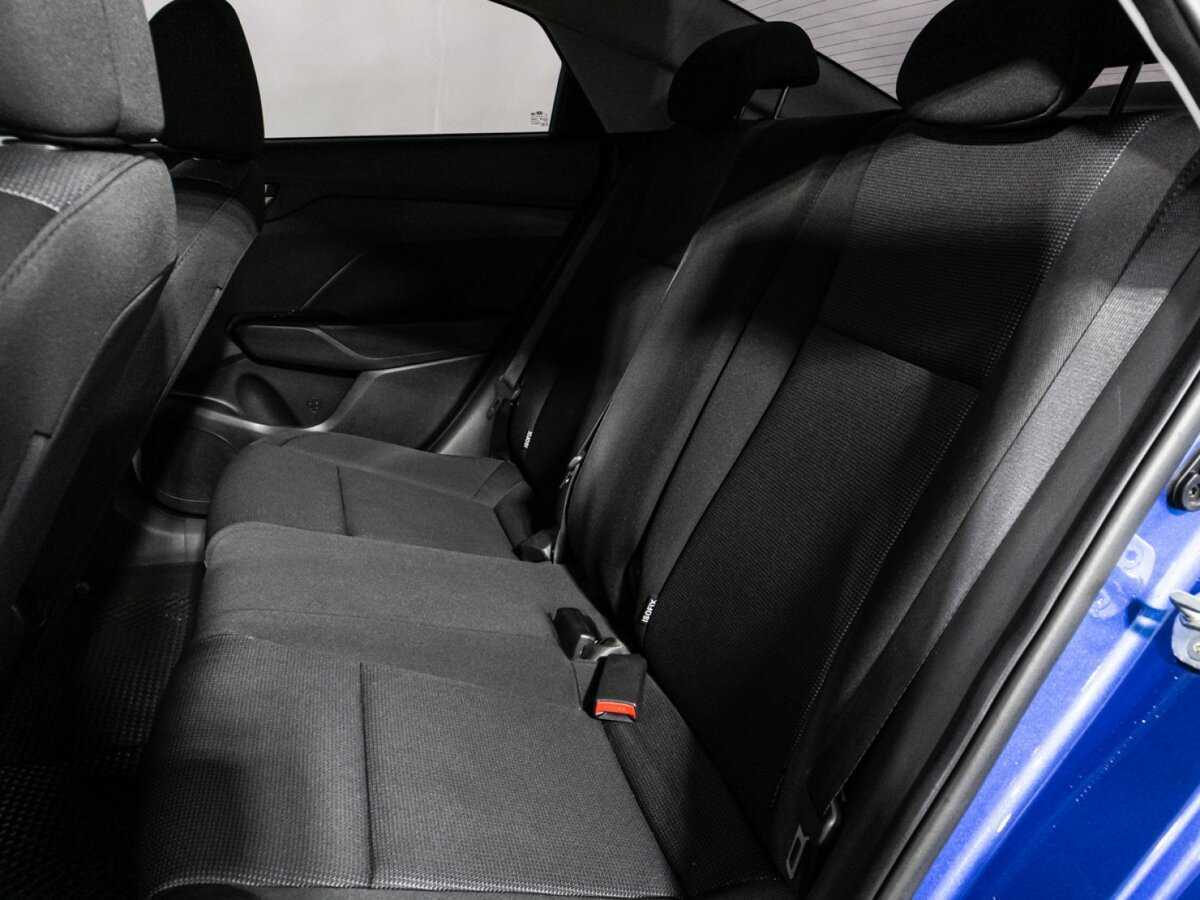 Купить Hyundai Solaris с пробегом. Фото: #9