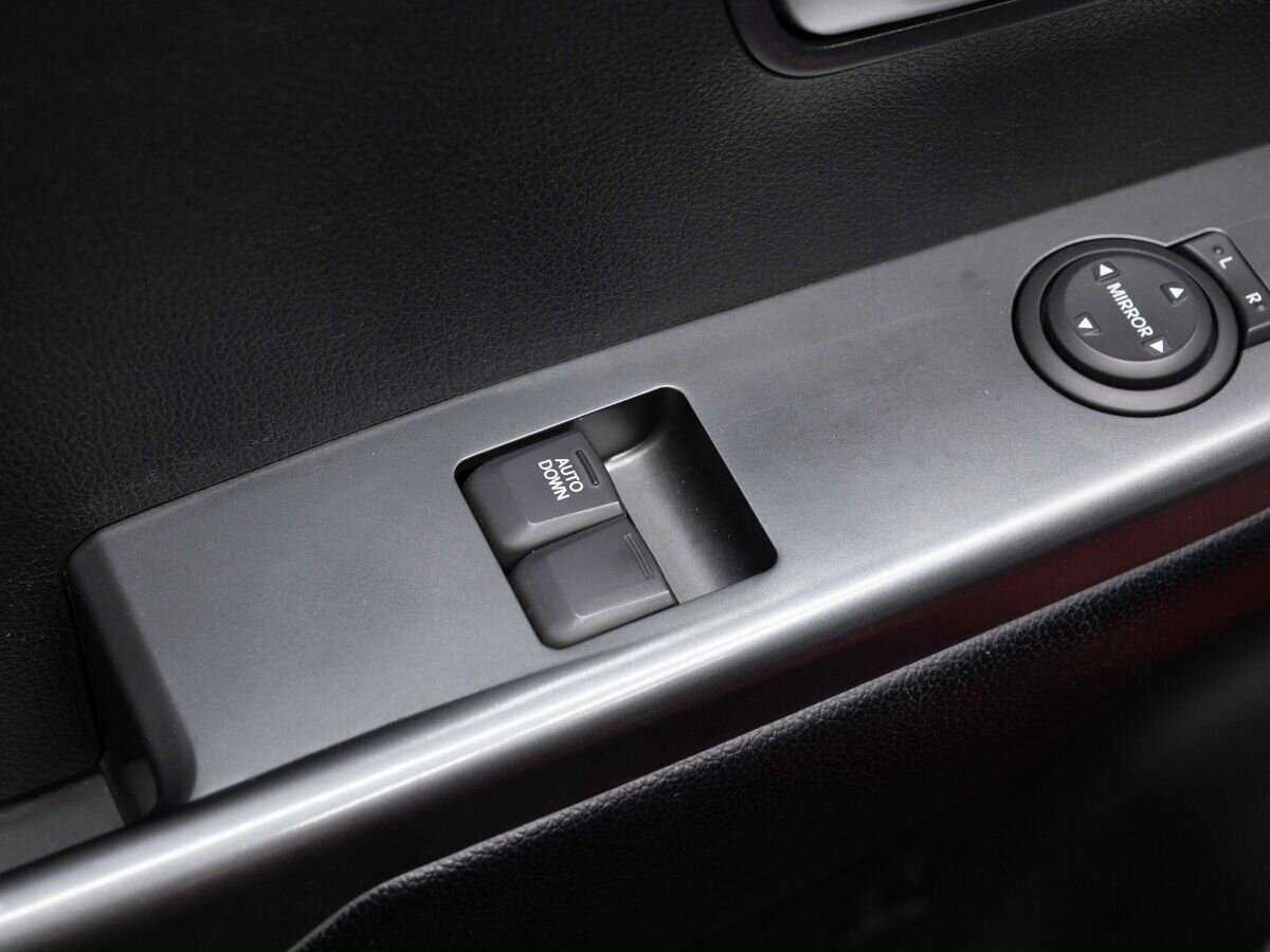 Купить Kia Rio с пробегом. Фото: #15