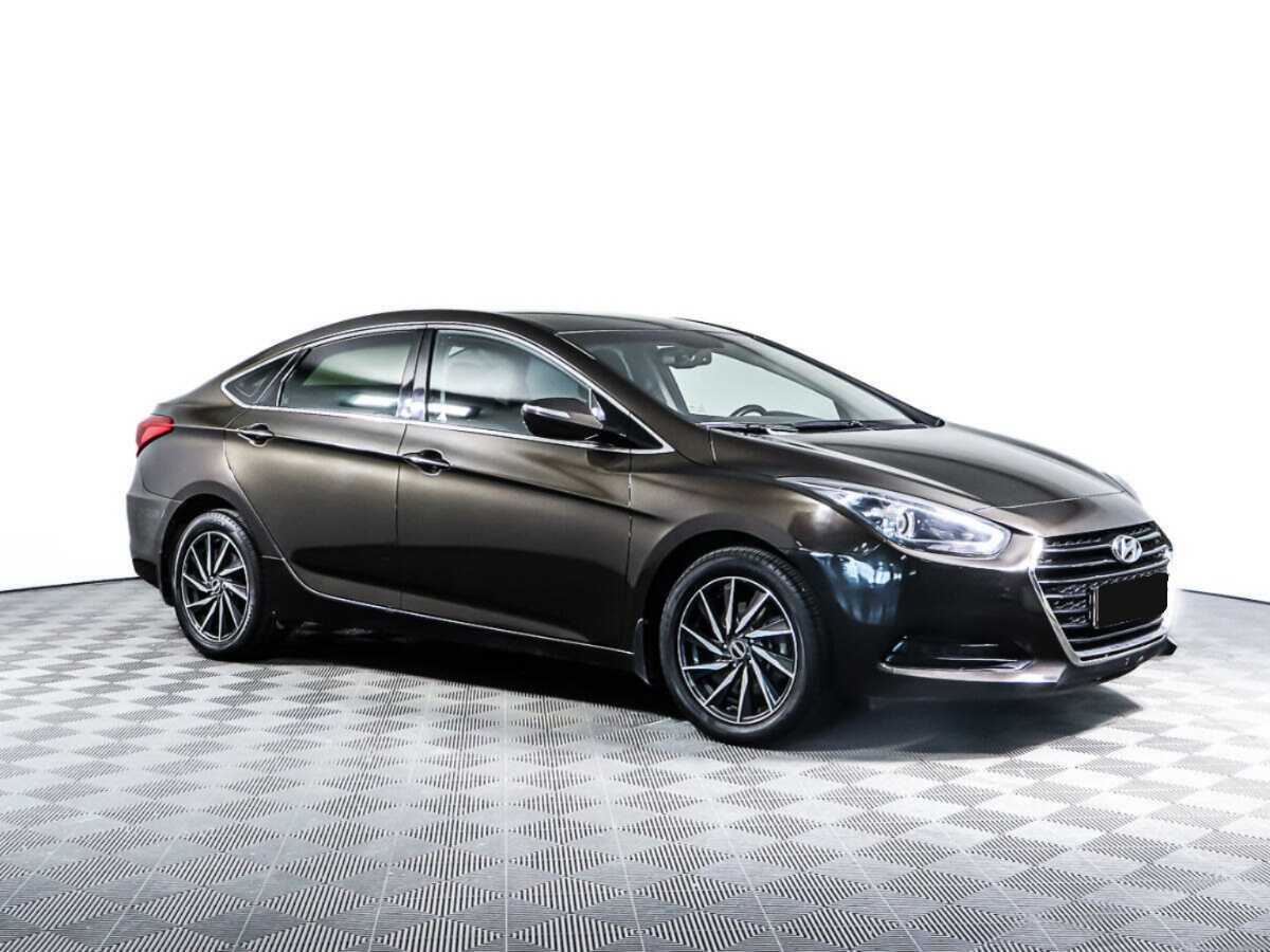 Купить Hyundai i40 с пробегом. Фото: #2