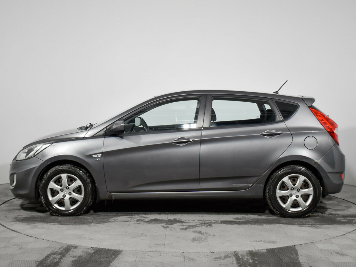 Купить Hyundai Solaris с пробегом. Фото: #7