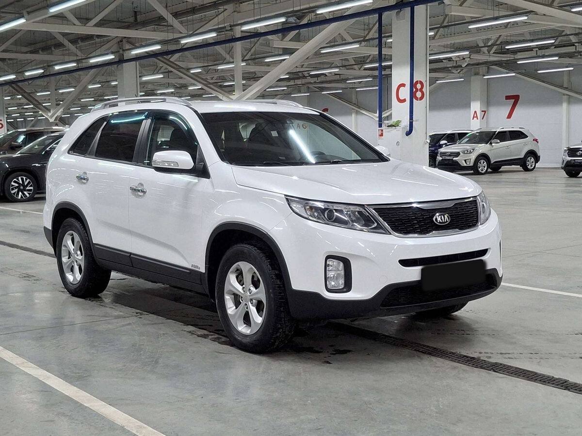 Купить Kia Sorento с пробегом. Фото: #2