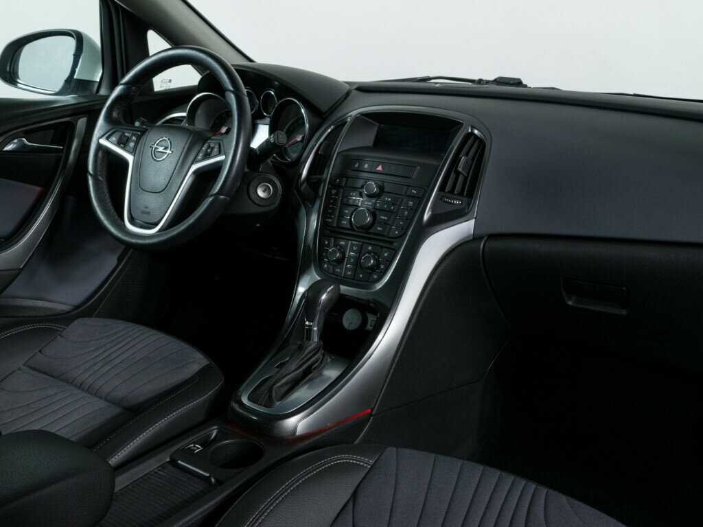 Купить Opel Astra с пробегом. Фото: #7