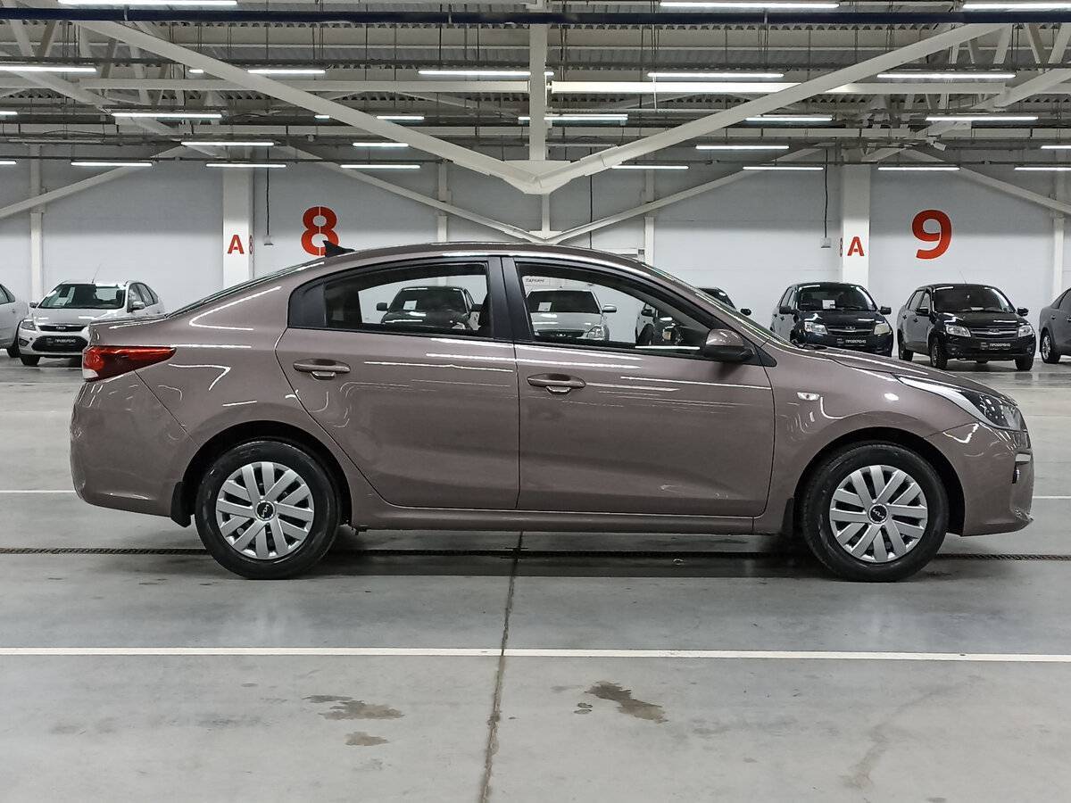 Купить Kia Rio с пробегом. Фото: #3