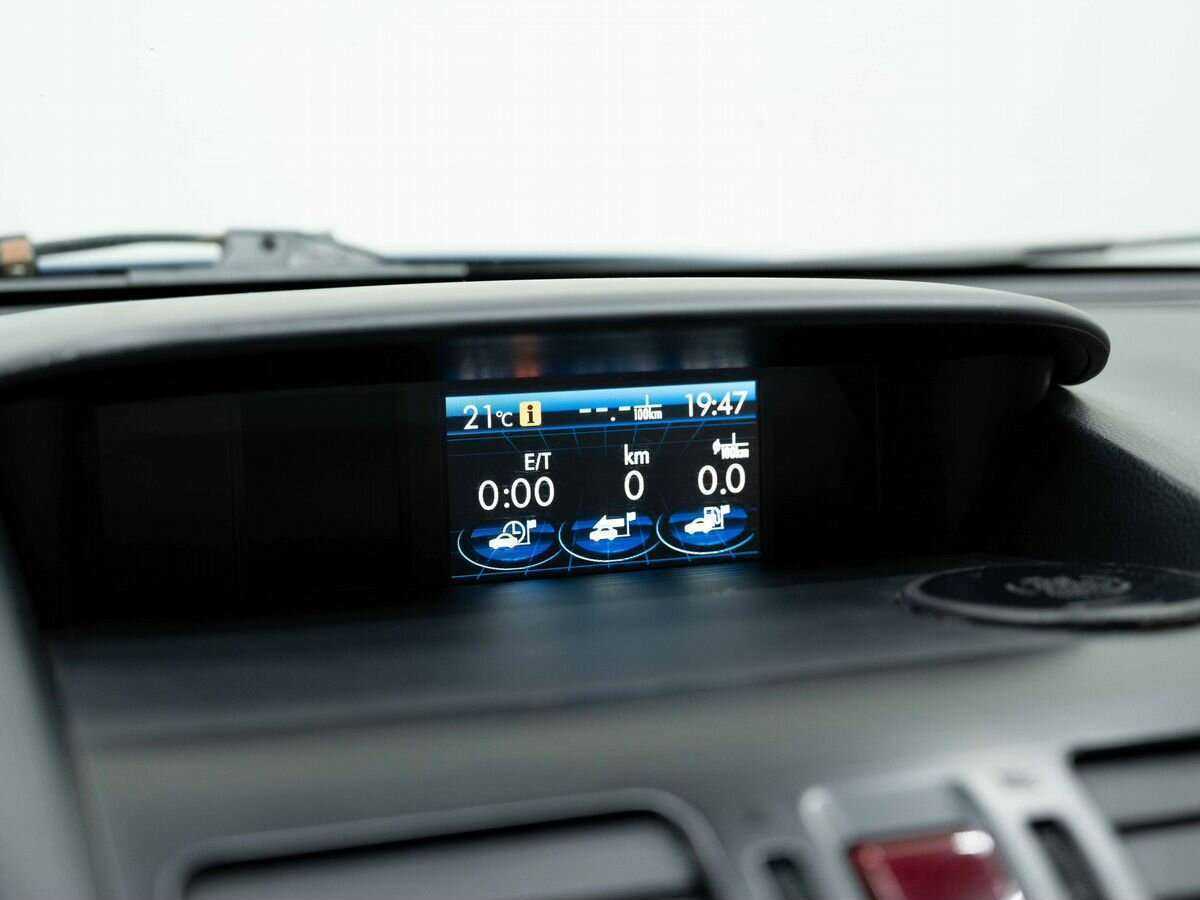 Купить Subaru Forester с пробегом. Фото: #19