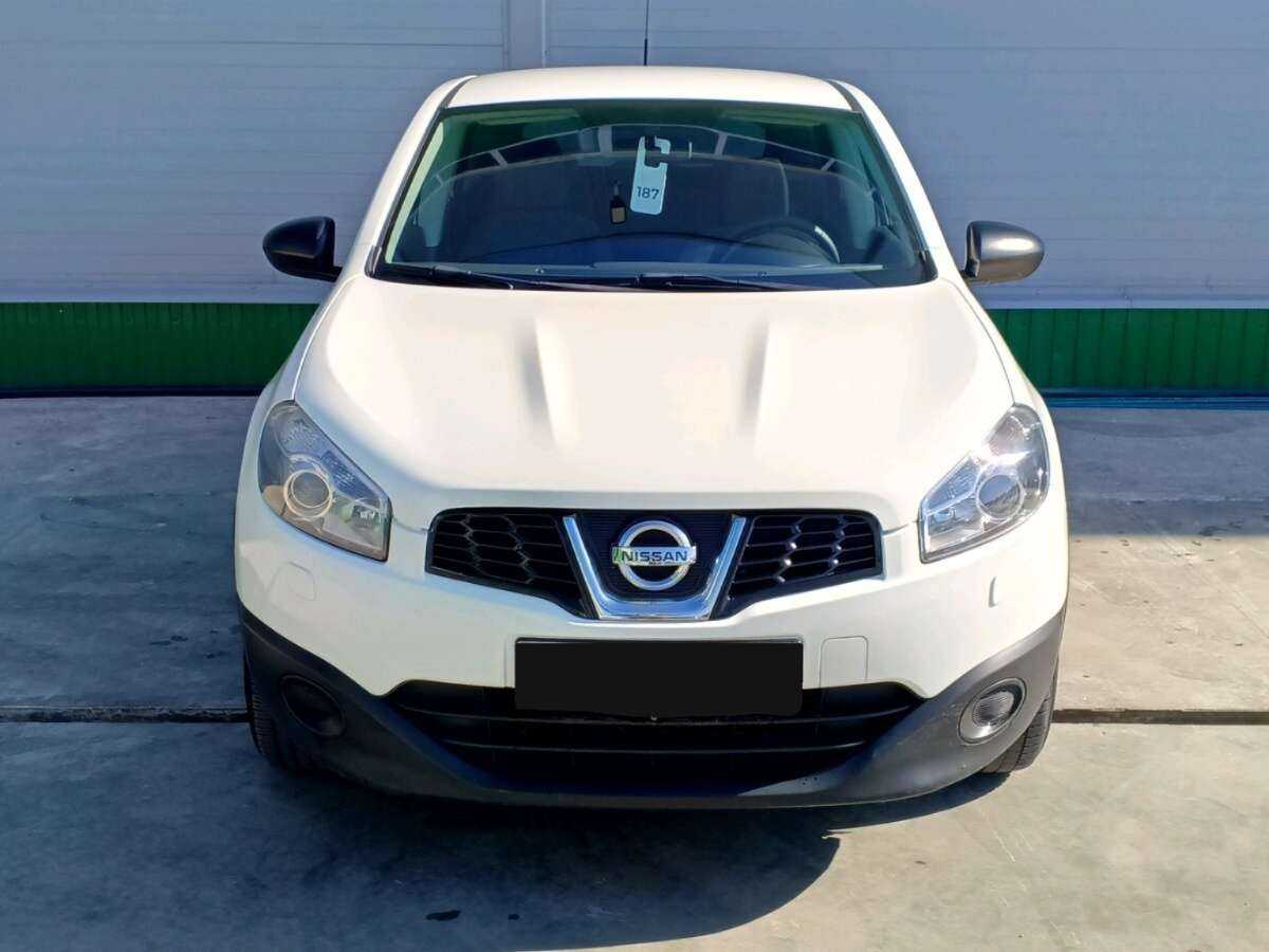 Купить Nissan Qashqai с пробегом. Фото: #1