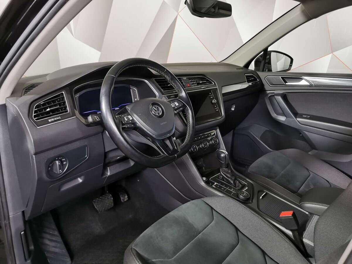 Купить Volkswagen Tiguan с пробегом. Фото: #13