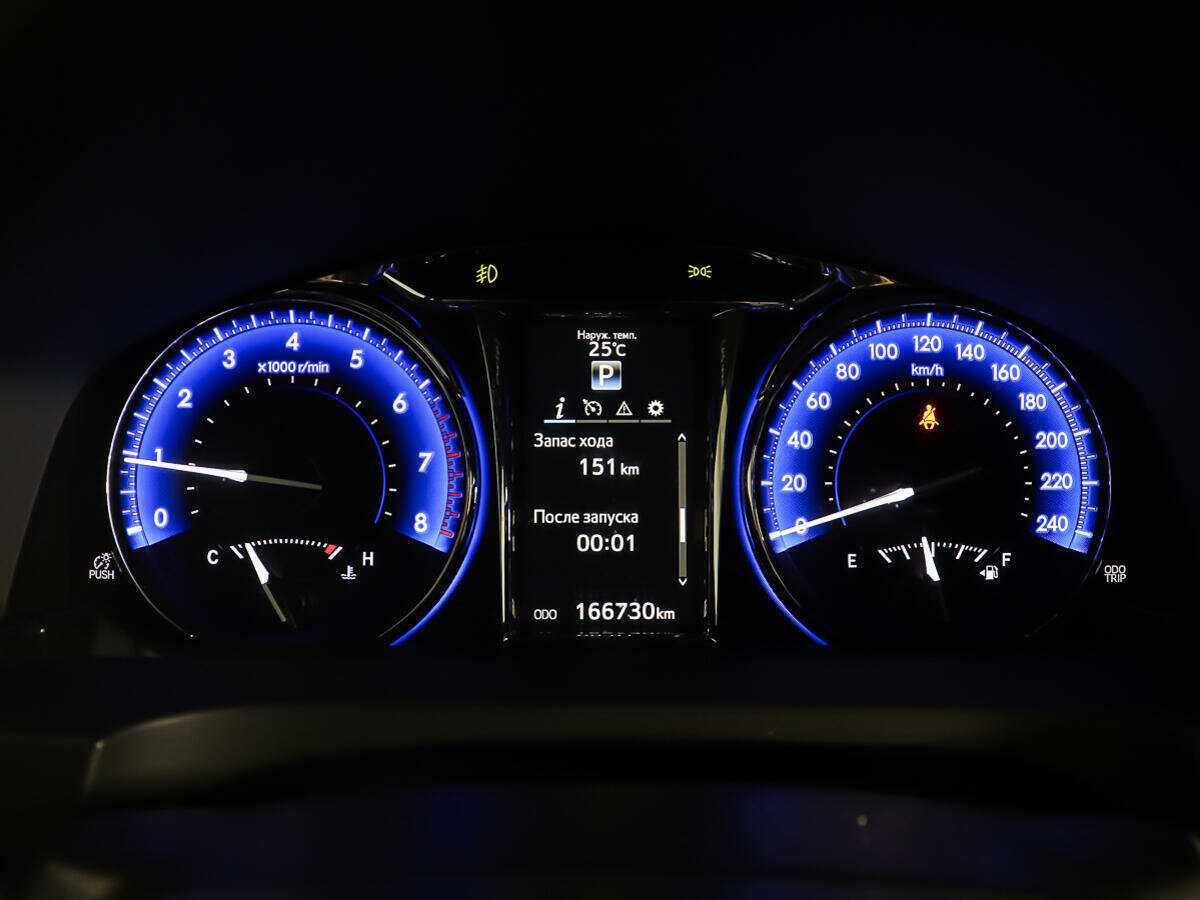 Купить Toyota Camry с пробегом. Фото: #14