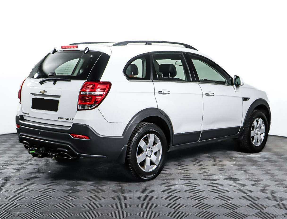 Купить Chevrolet Captiva с пробегом. Фото: #4