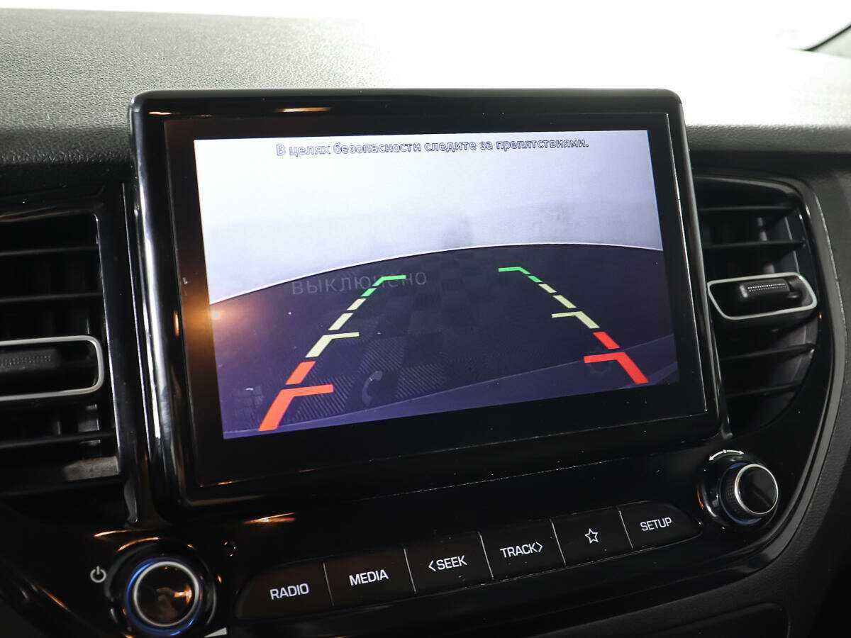 Купить Hyundai Solaris с пробегом. Фото: #17