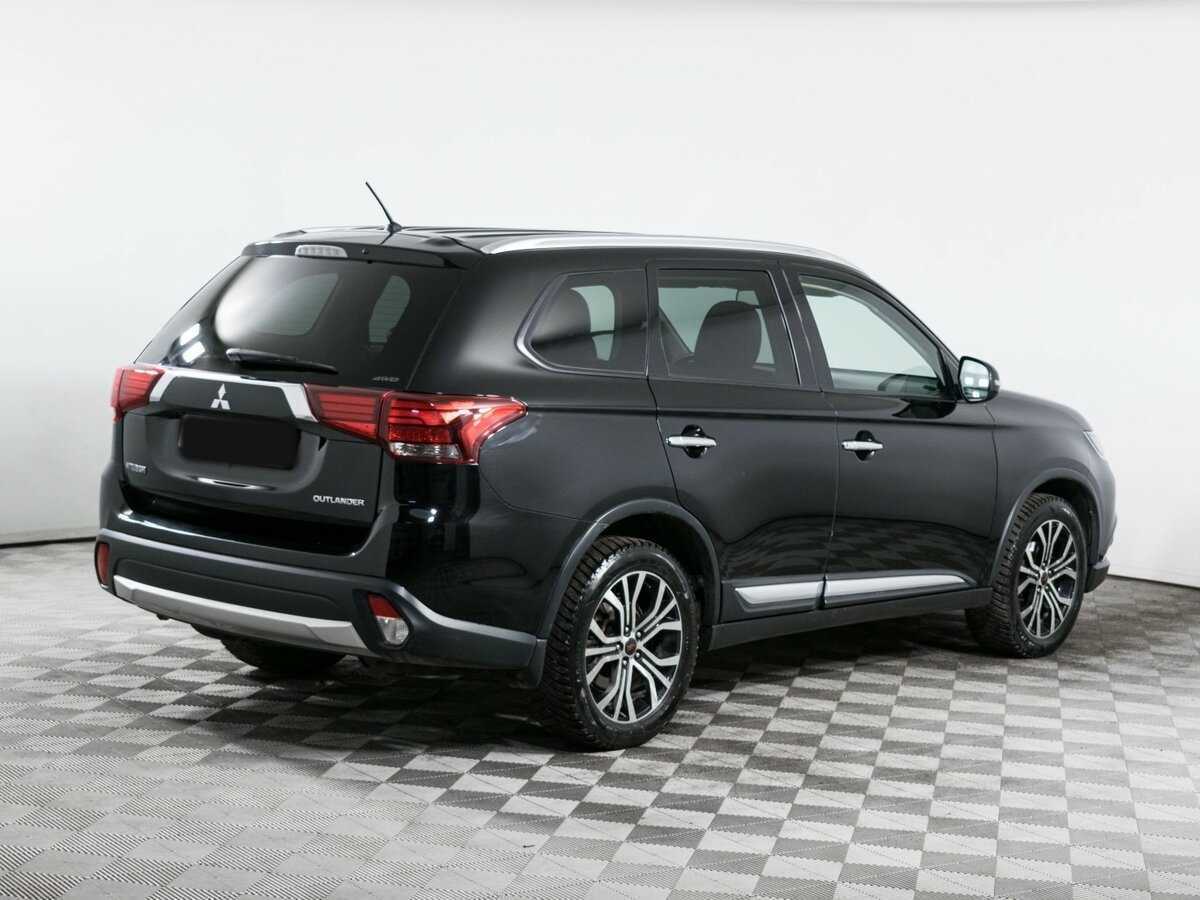 Купить Mitsubishi Outlander с пробегом. Фото: #3