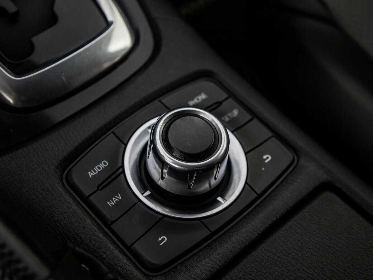 Купить Mazda 6 с пробегом. Фото: #17