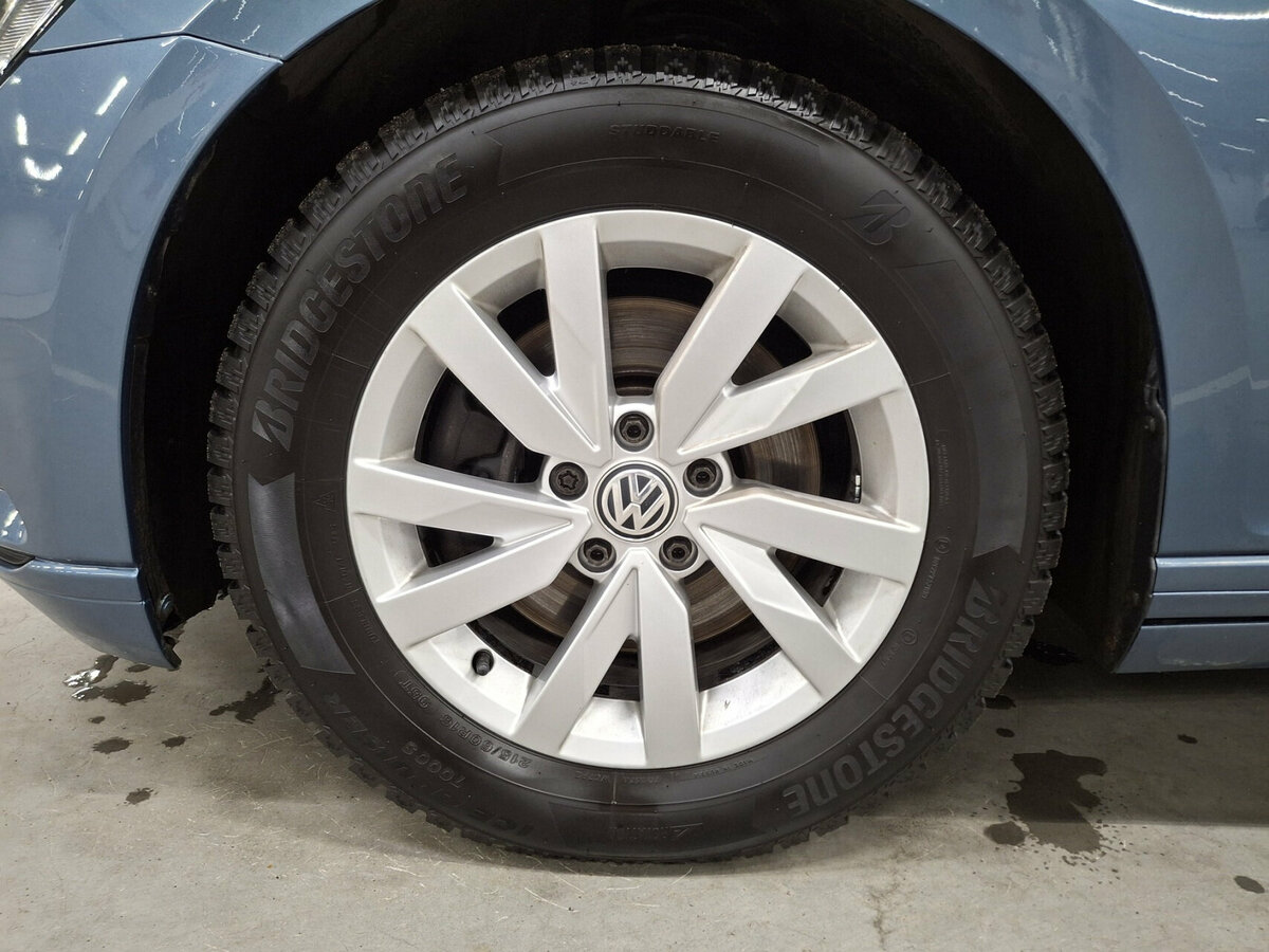 Купить Volkswagen Passat с пробегом. Фото: #16