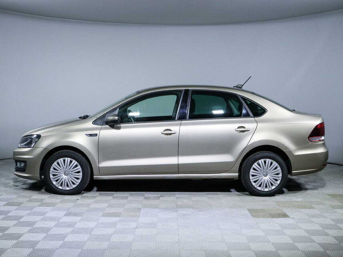 Купить Volkswagen Polo с пробегом. Фото: #7