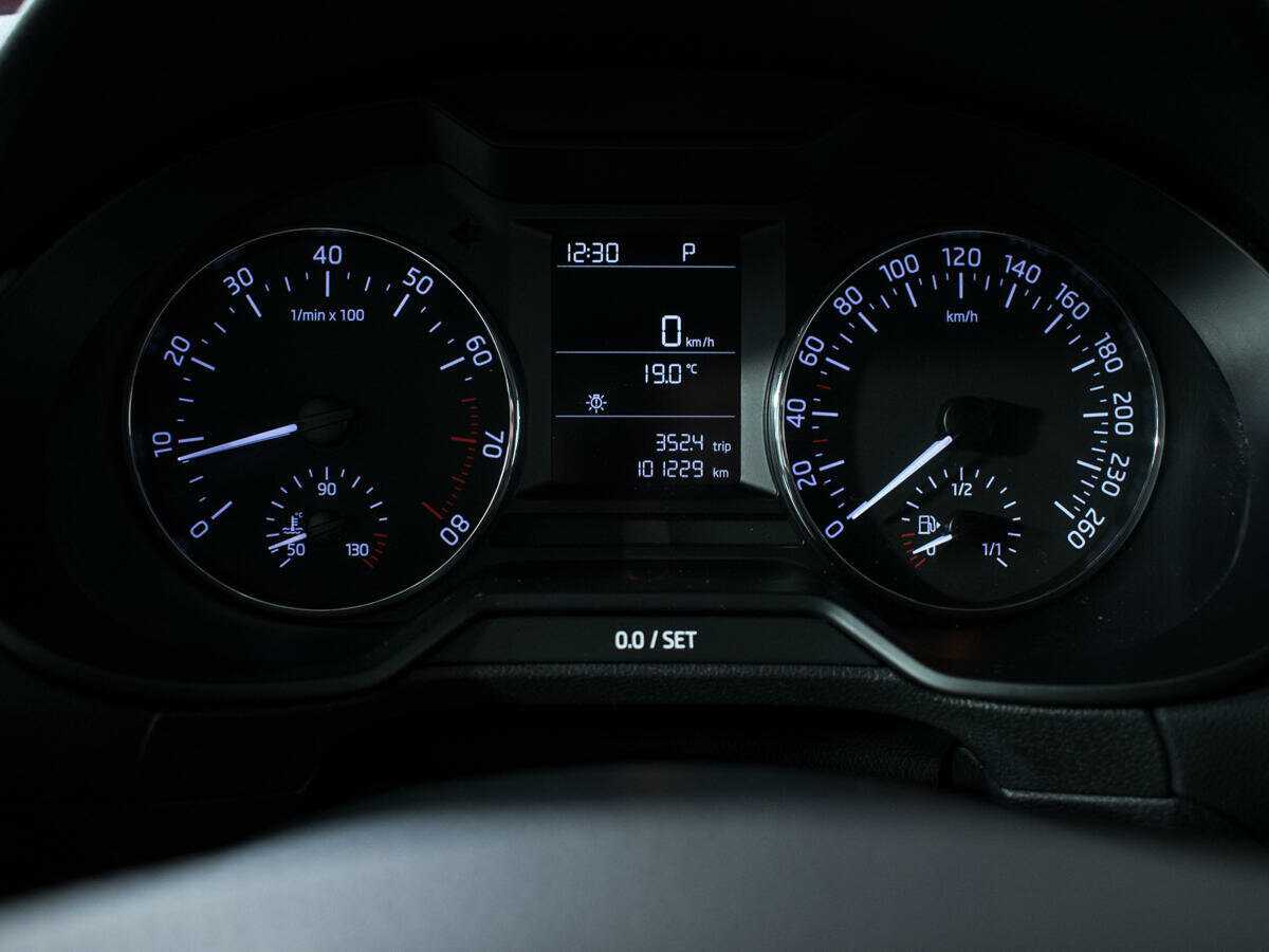 Купить Skoda Octavia с пробегом. Фото: #10