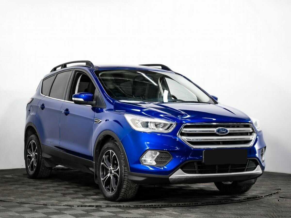Купить Ford Kuga с пробегом. Фото: #2