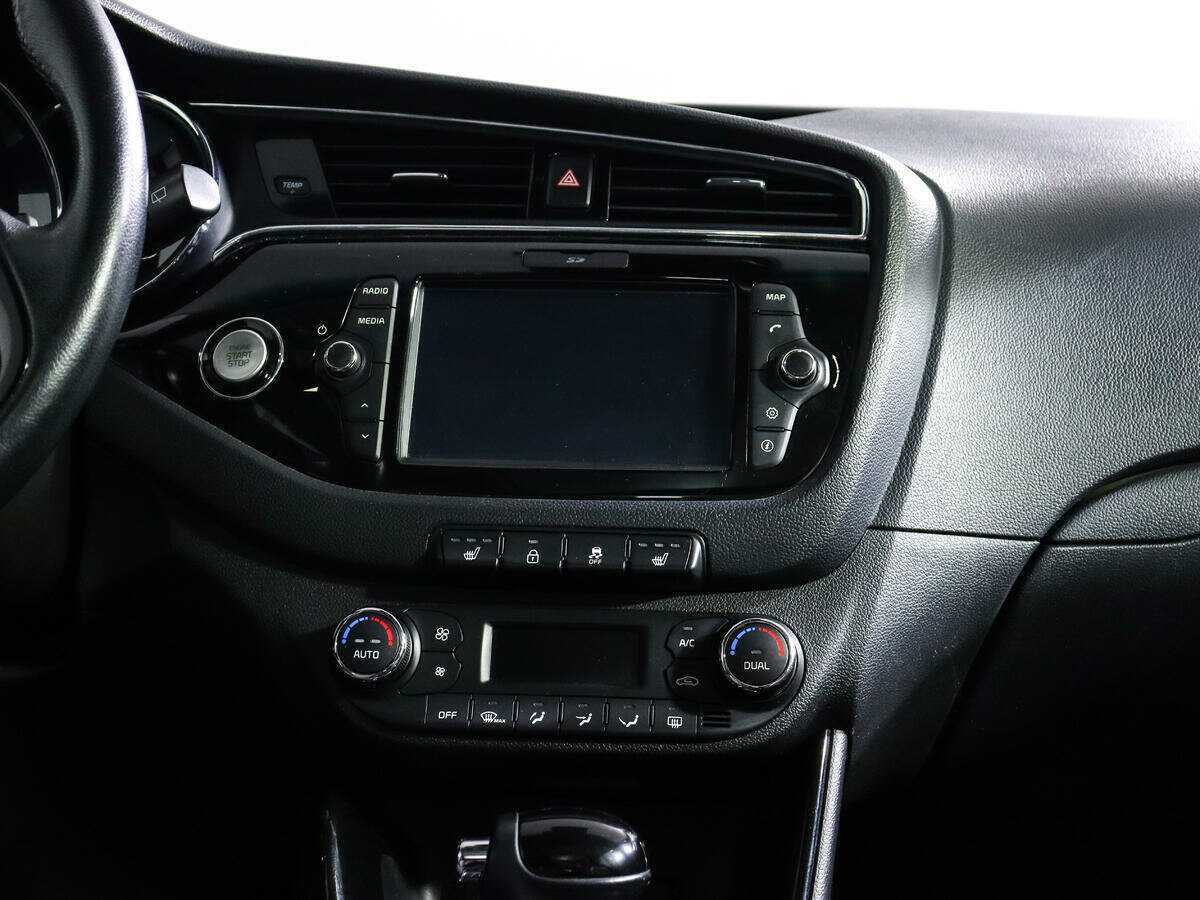 Купить Kia Ceed с пробегом. Фото: #10