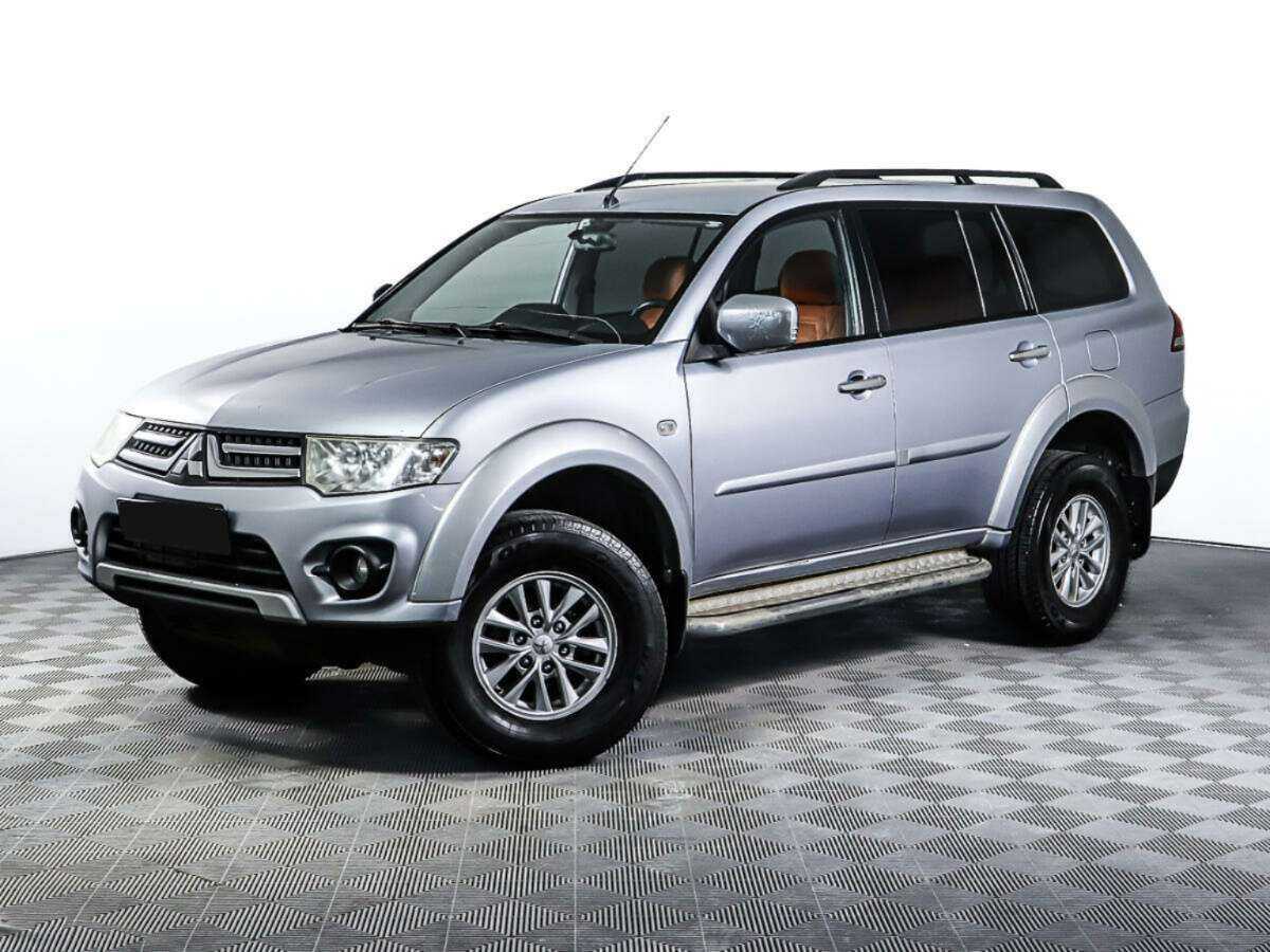 Купить Mitsubishi Pajero Sport с пробегом. Посмотреть фото