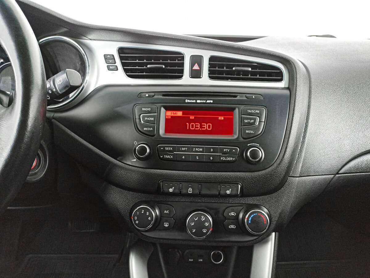 Купить Kia Ceed с пробегом. Фото: #12