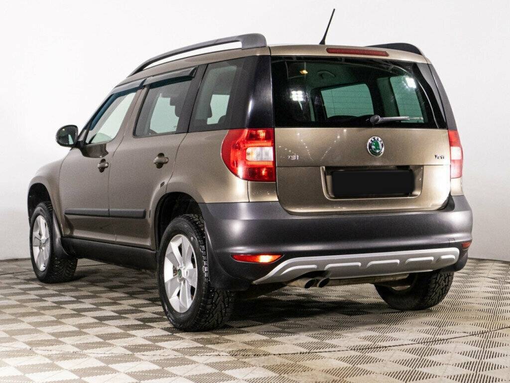 Купить Skoda Yeti с пробегом. Фото: #6