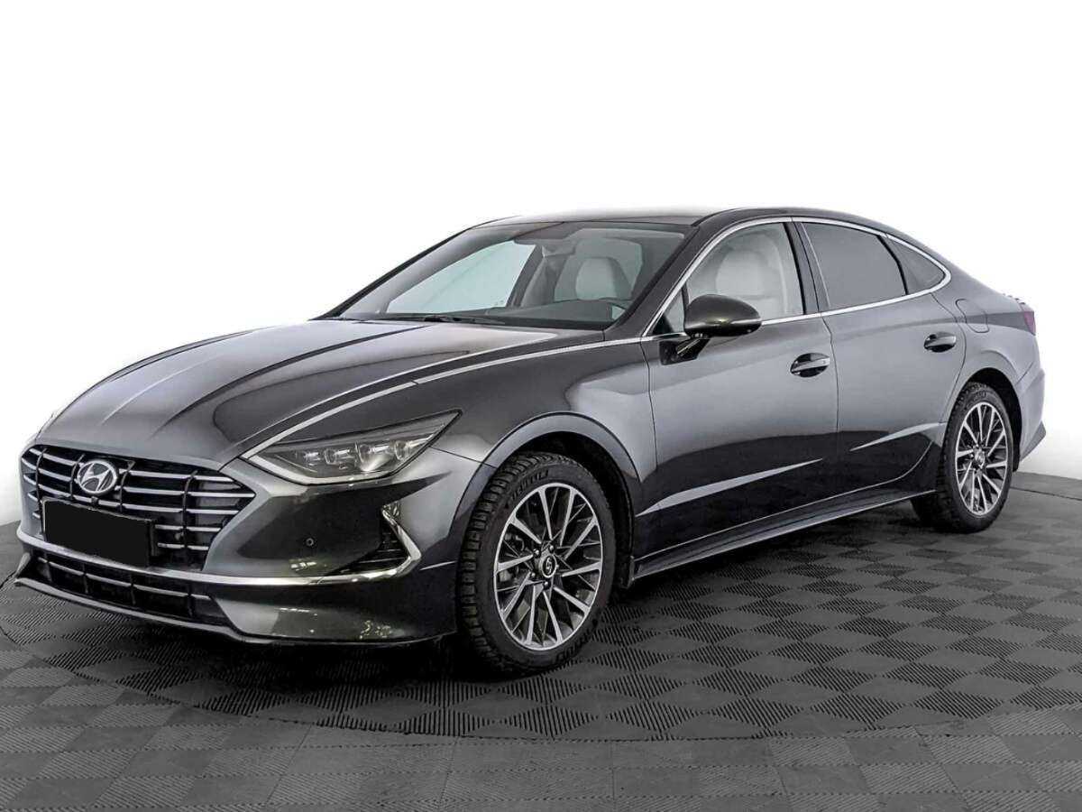 Купить Hyundai Sonata с пробегом. Посмотреть фото