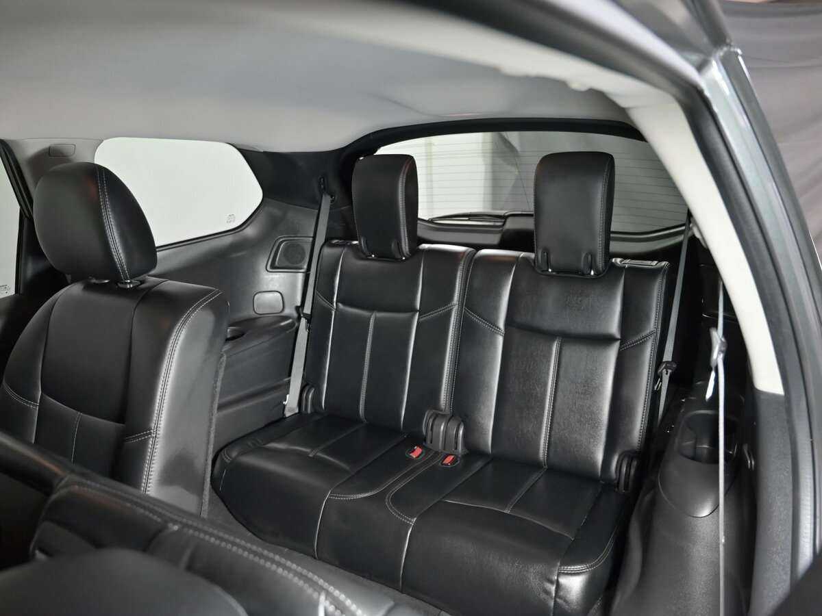 Купить Nissan Pathfinder с пробегом. Фото: #7