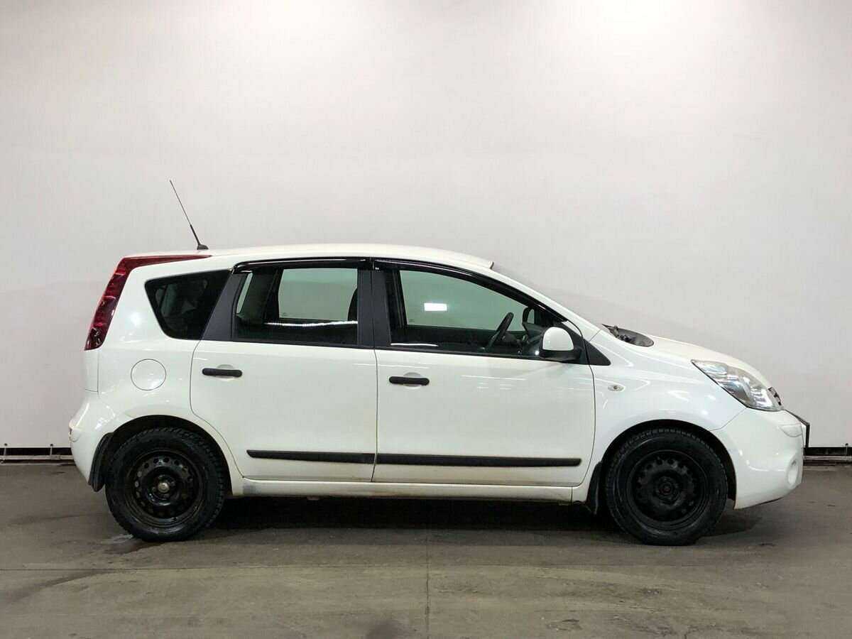 Купить Nissan Note с пробегом. Фото: #3