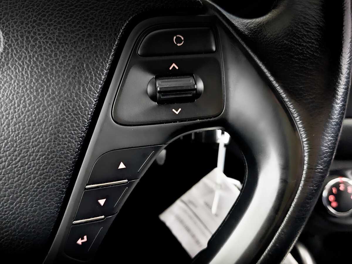 Купить Kia Ceed с пробегом. Фото: #28