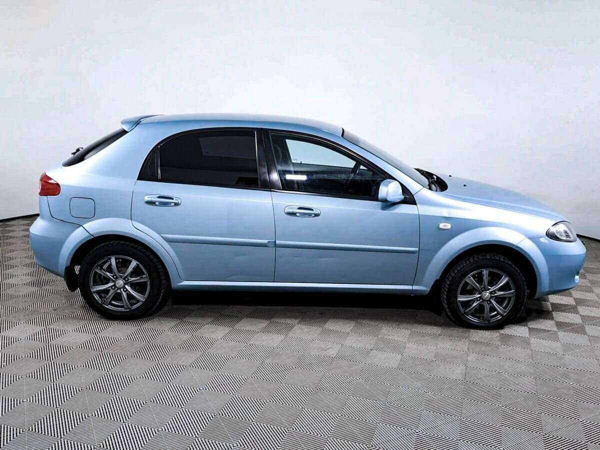 Купить Chevrolet Lacetti с пробегом. Фото: #3