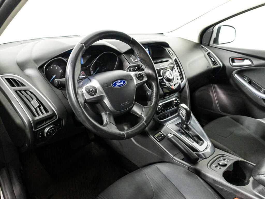 Купить Ford Focus с пробегом. Фото: #10
