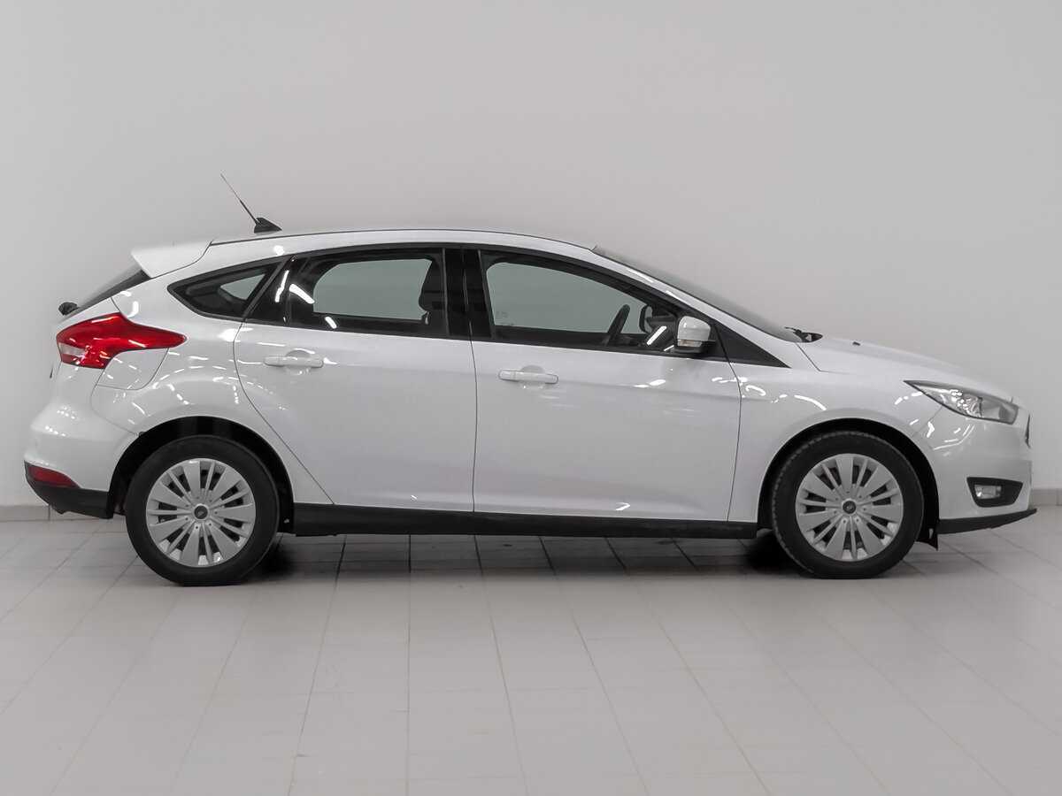 Купить Ford Focus с пробегом. Фото: #3