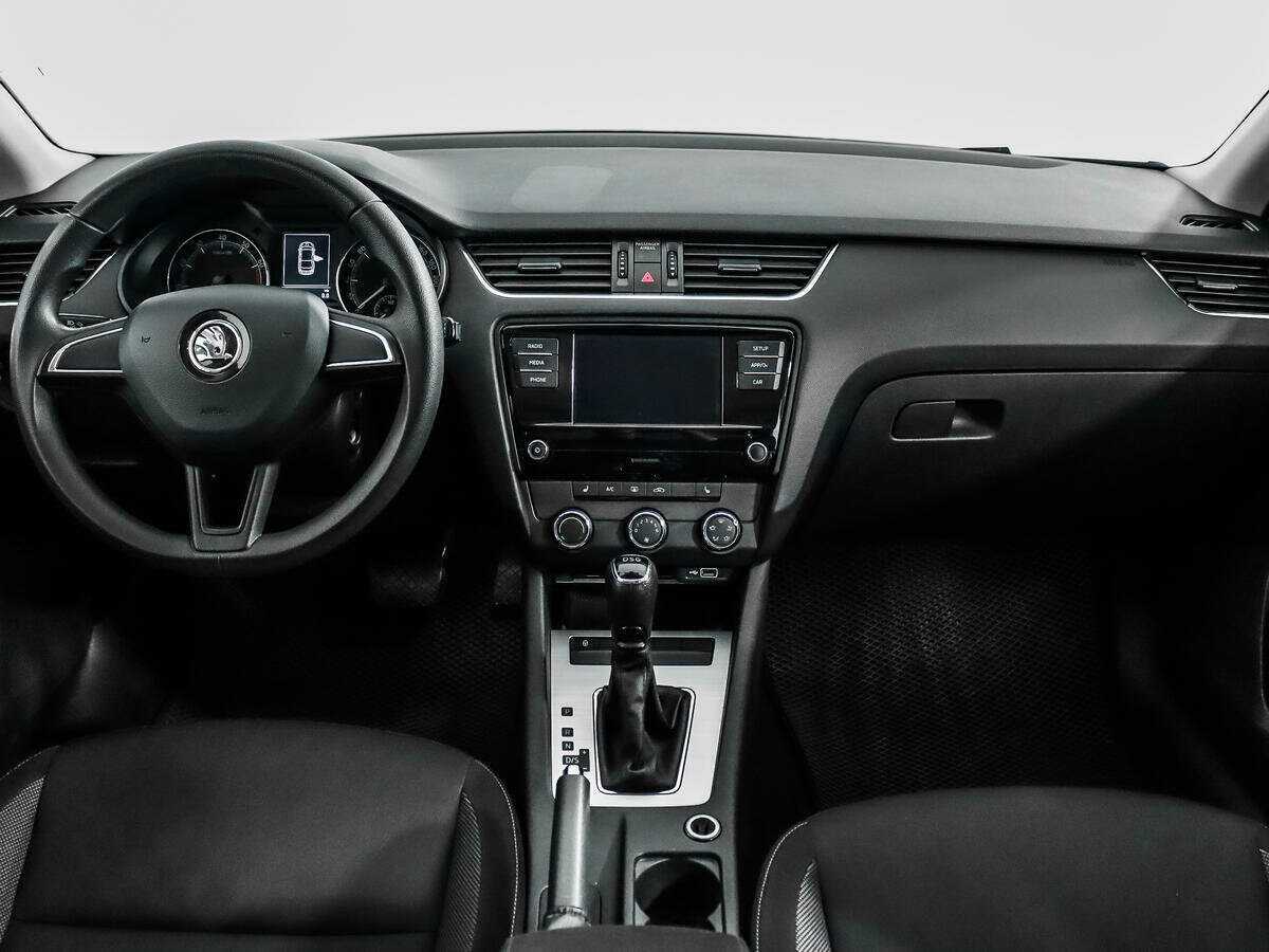Купить Skoda Octavia с пробегом. Фото: #11