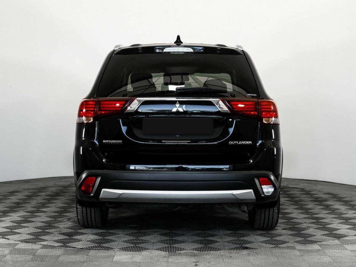 Купить Mitsubishi Outlander с пробегом. Фото: #4