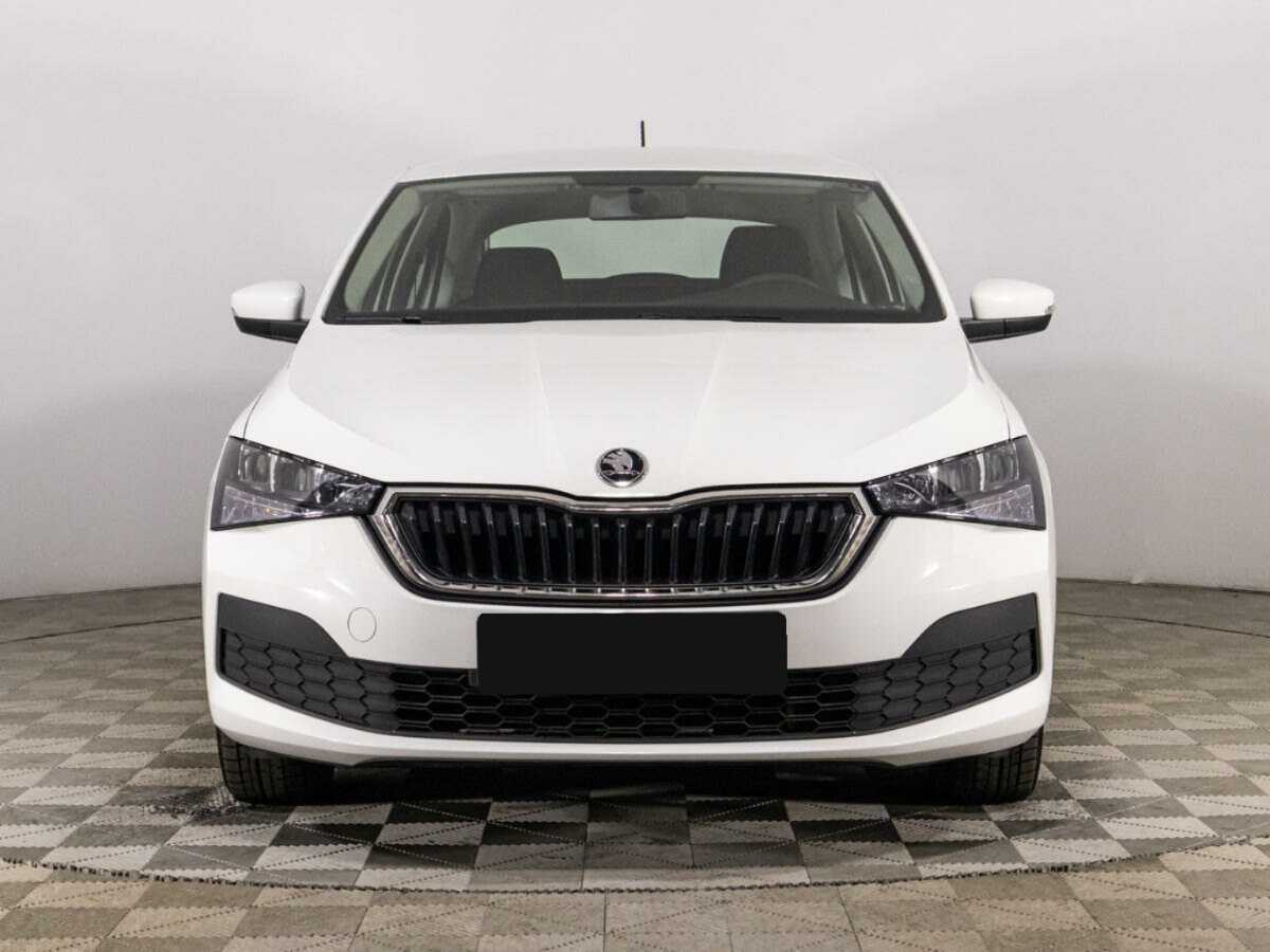 Купить Skoda Rapid с пробегом. Фото: #1