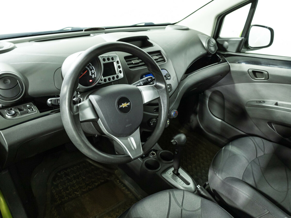 Купить Chevrolet Spark с пробегом. Фото: #10
