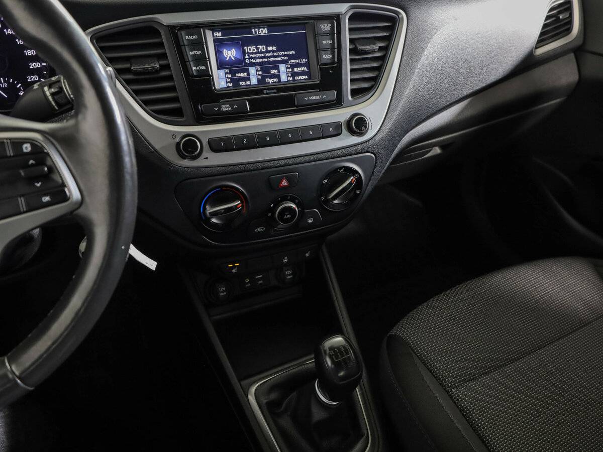 Купить Hyundai Solaris с пробегом. Фото: #15