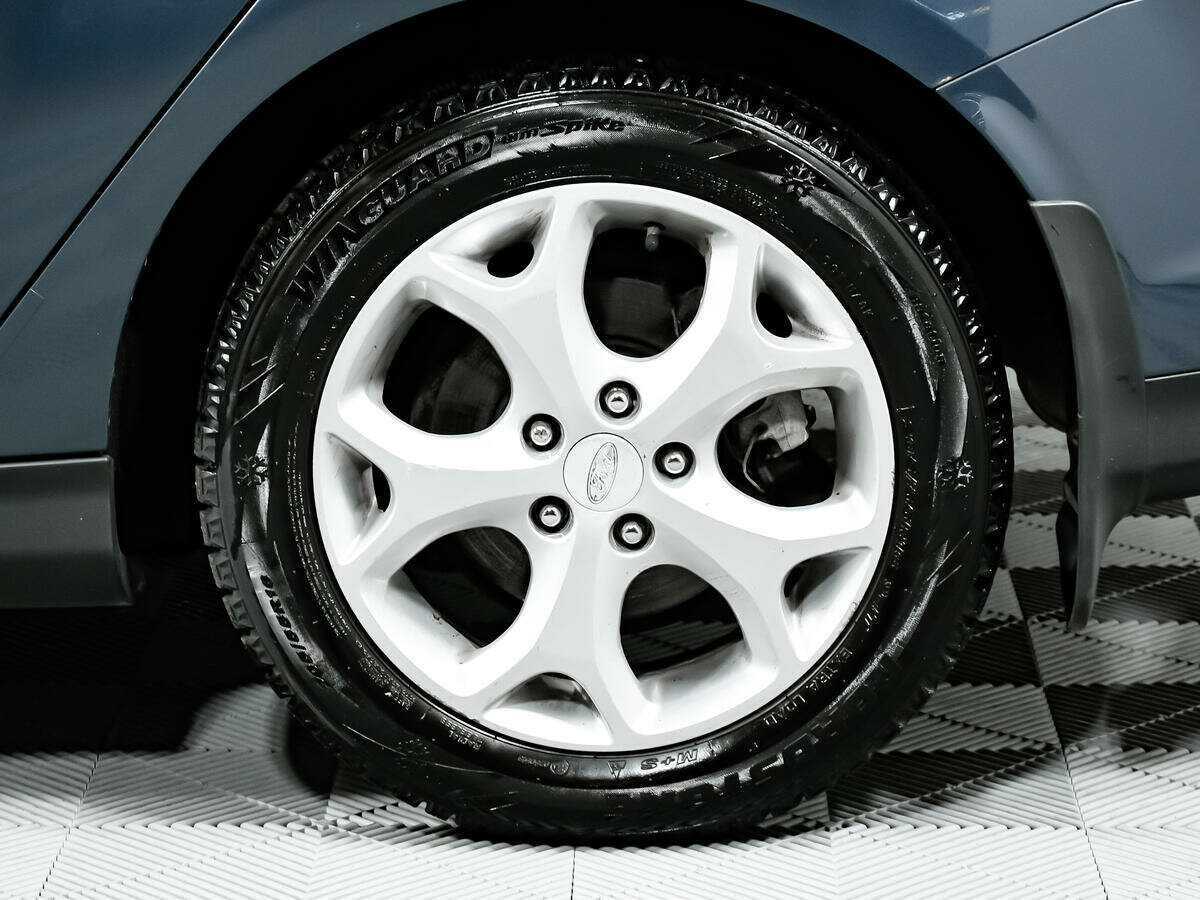 Купить Ford Focus с пробегом. Фото: #13