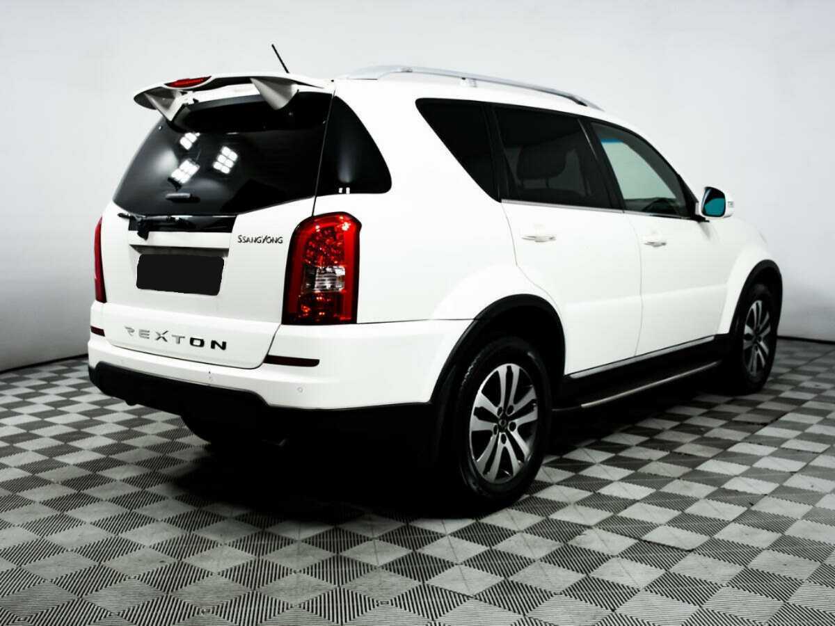 Купить SsangYong Rexton с пробегом. Фото: #4