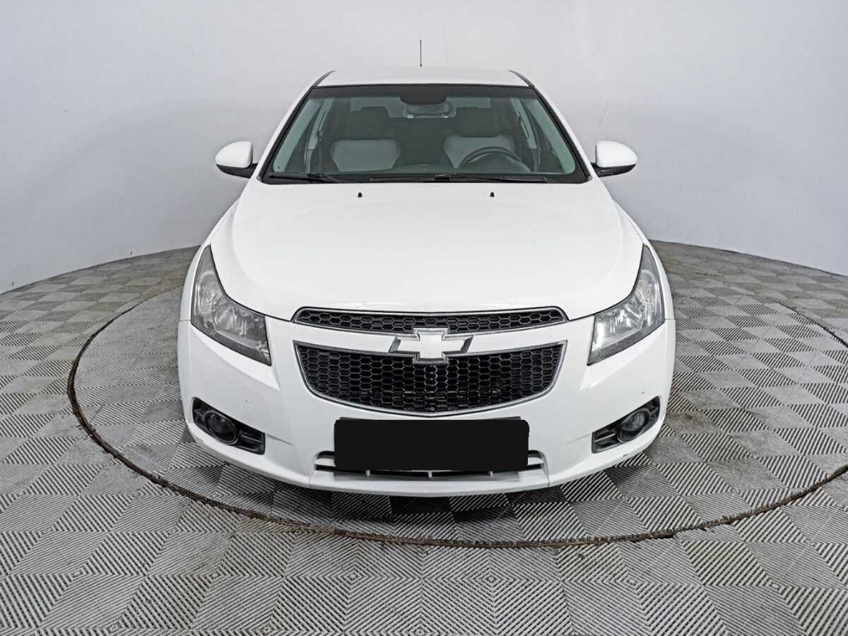 Купить Chevrolet Cruze с пробегом. Фото: #1
