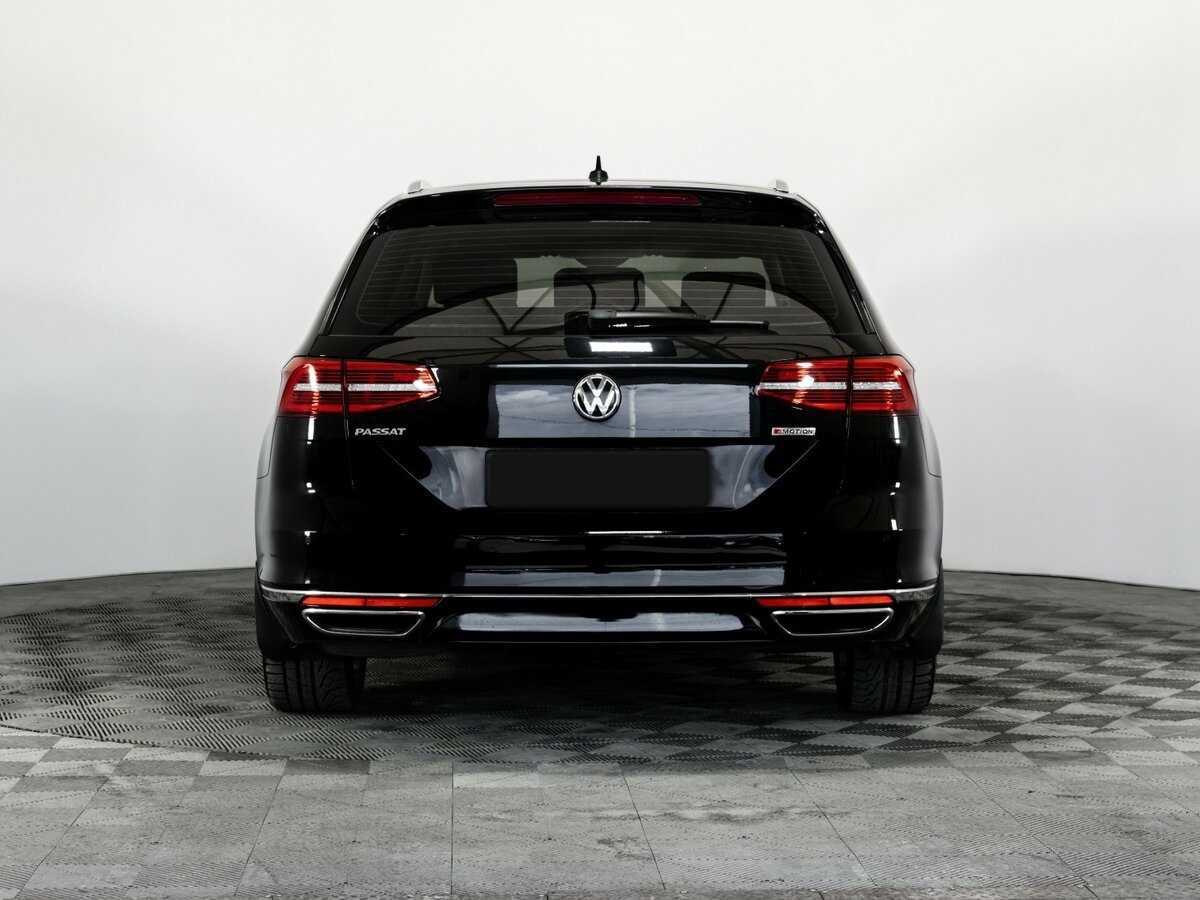 Купить Volkswagen Passat с пробегом. Фото: #3