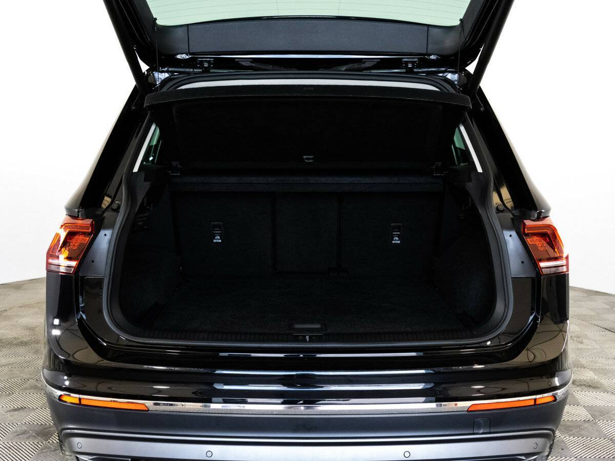 Купить Volkswagen Tiguan с пробегом. Фото: #15