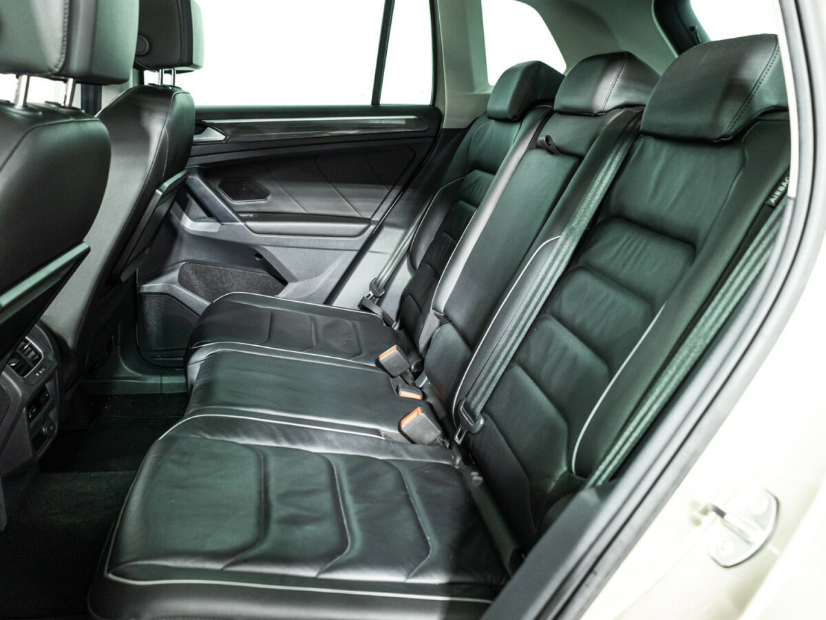 Купить Volkswagen Tiguan с пробегом. Фото: #8