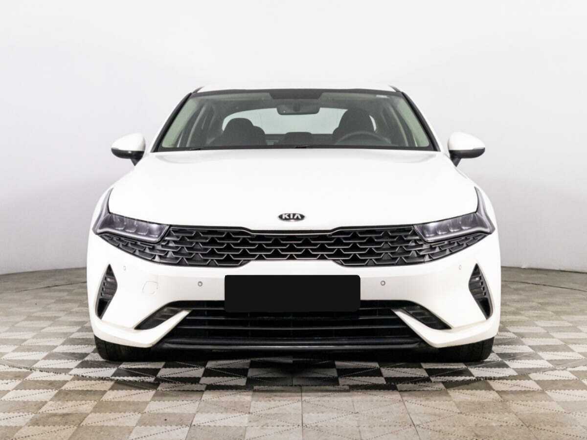 Купить Kia K5 с пробегом. Фото: #1