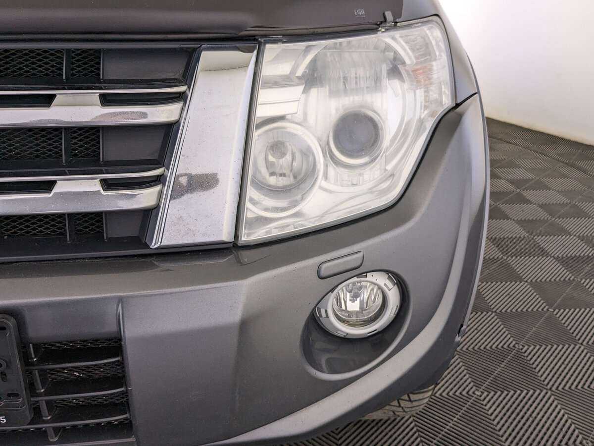 Купить Mitsubishi Pajero с пробегом. Фото: #10