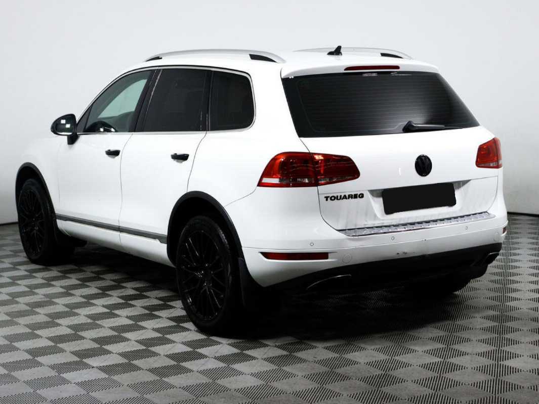 Купить Volkswagen Touareg с пробегом. Фото: #6
