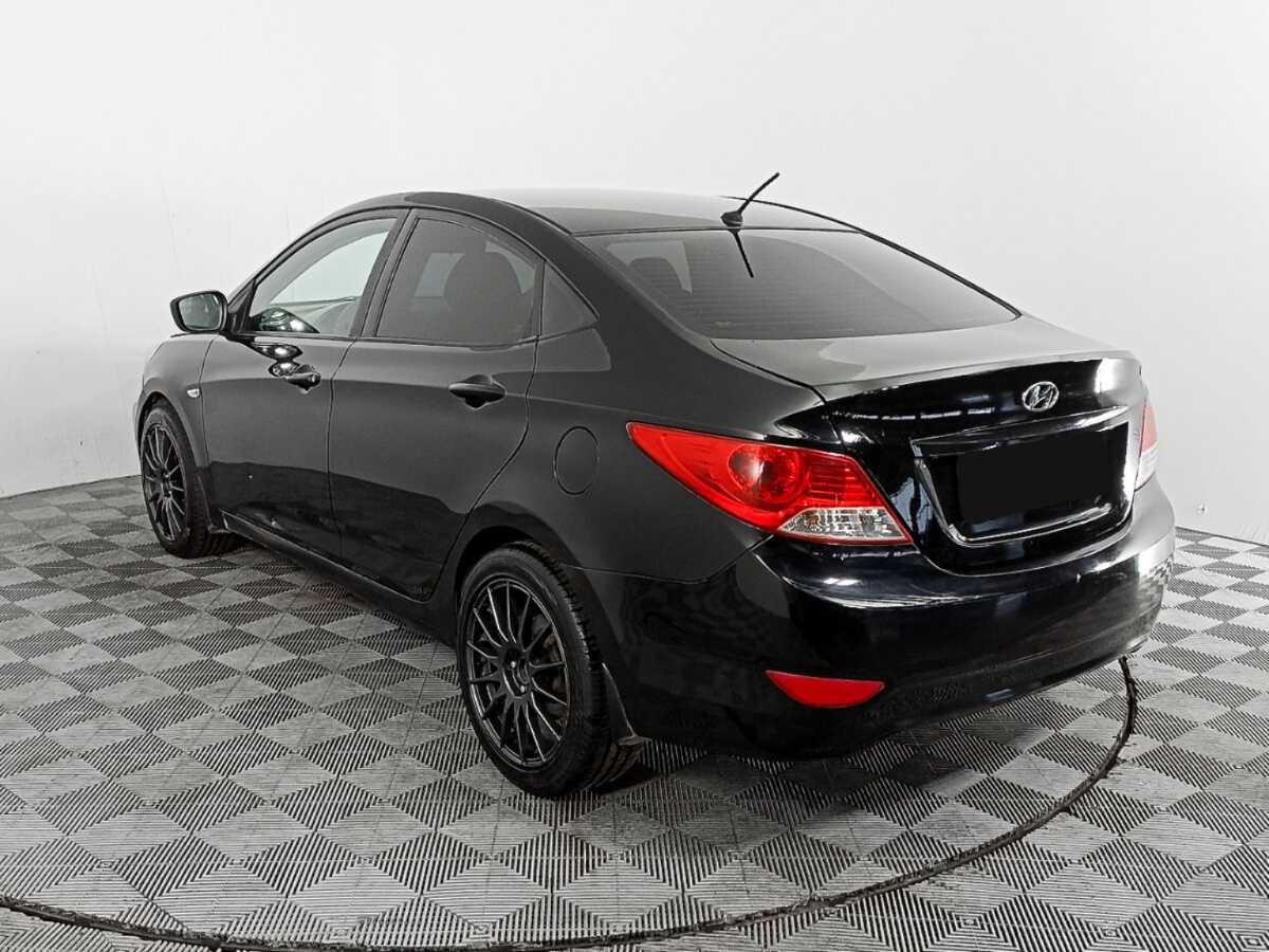 Купить Hyundai Solaris с пробегом. Фото: #6