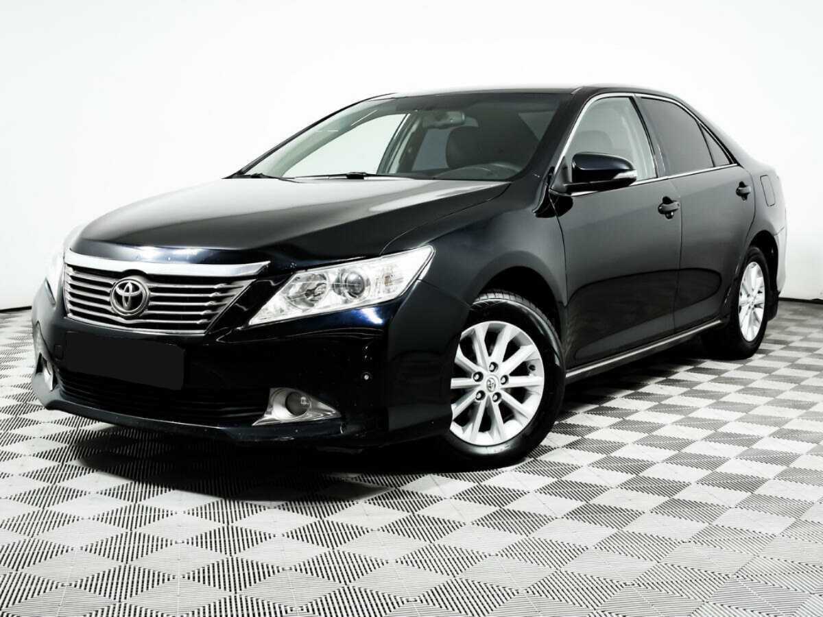 Купить Toyota Camry с пробегом. Посмотреть фото